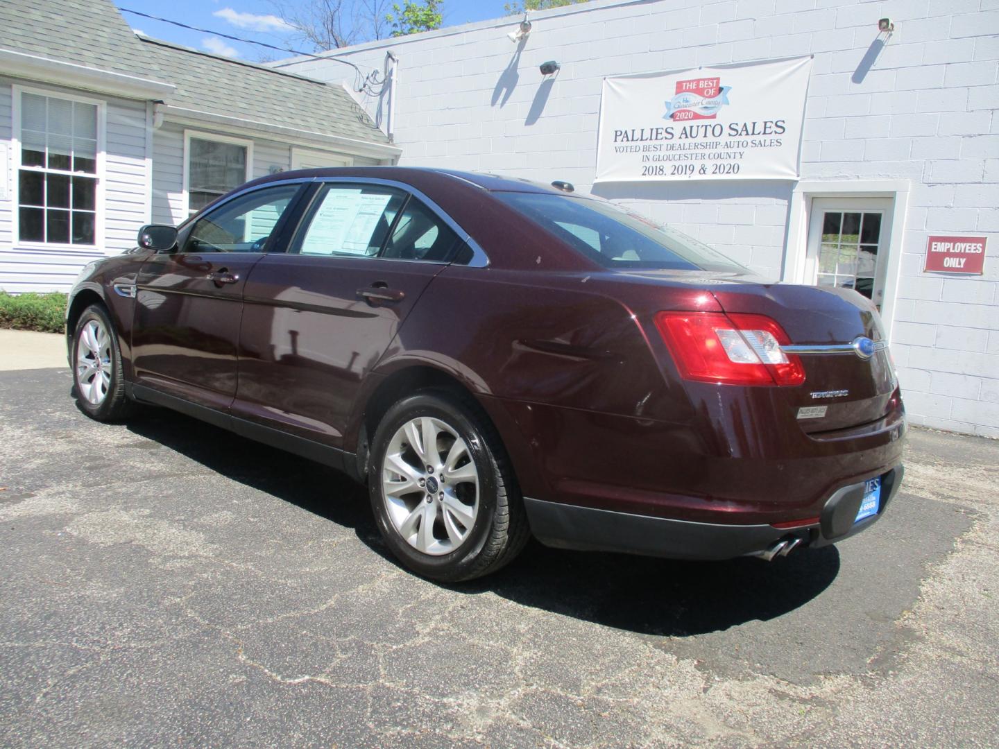 2011 BURGUNDY Ford Taurus (1FAHP2EW3BG) , AUTOMATIC transmission, located at 540a Delsea Drive, Sewell, NJ, 08080, (856) 589-6888, 39.752560, -75.111206 - Photo#3